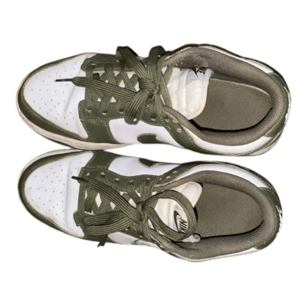 Nike Dunk Low Medium Olive‎ Size 9.5